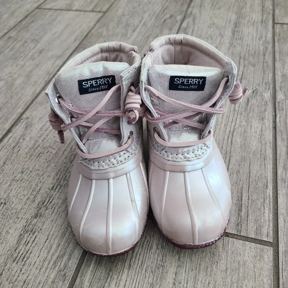 Sperry Saltwater duck boots blush pink little girls 8M
